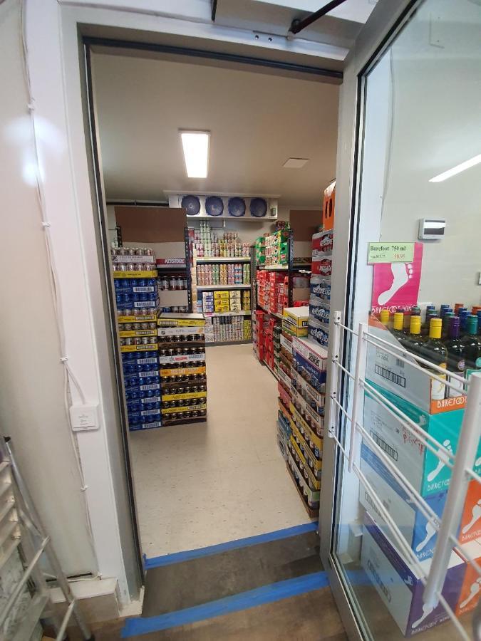 Sundre Motor Inn المظهر الخارجي الصورة