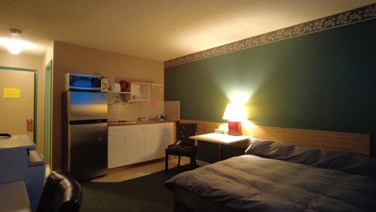 Sundre Motor Inn المظهر الخارجي الصورة