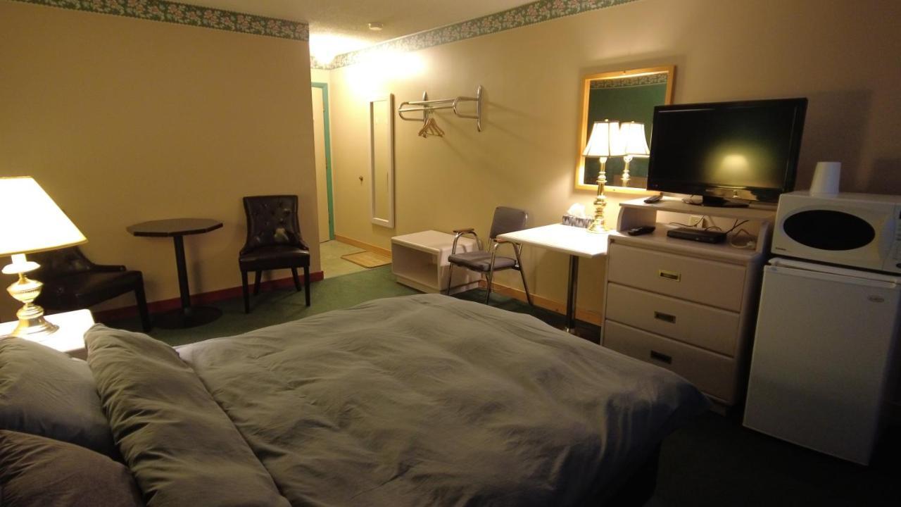 Sundre Motor Inn المظهر الخارجي الصورة